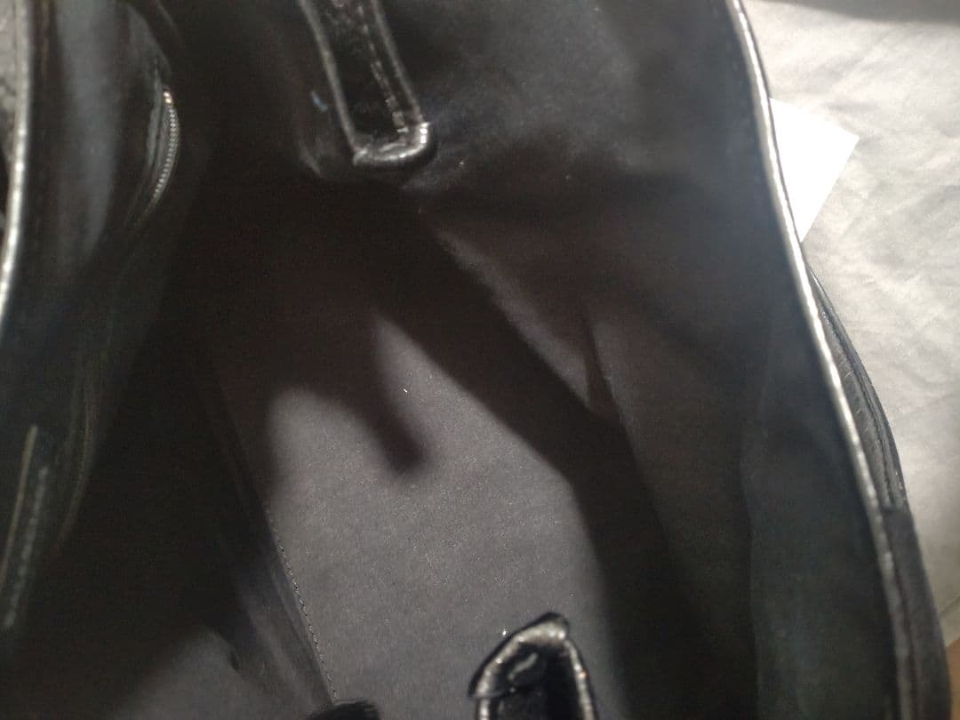 【1月末までお値下げ中】 BALENCIAGA ネイビーカバスS ハンドバッグ