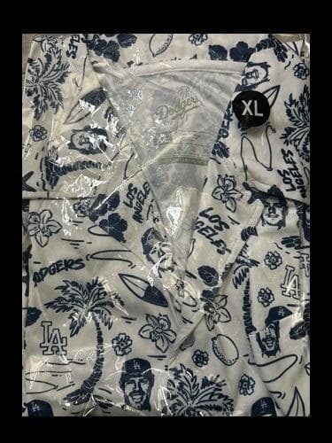 ま*さ様 入手困難 ラスト 7/1 球場配布 ドジャース ハワイアンシャツ XL