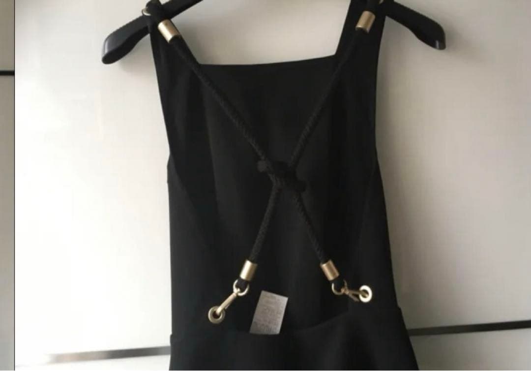 Max Mara 黒ストラップ ジャンプスーツ　36