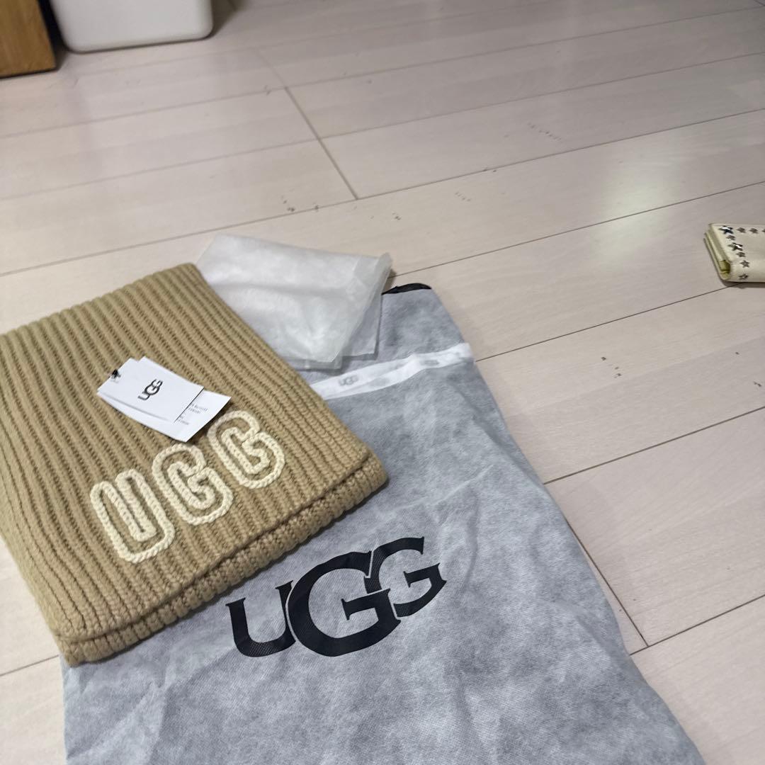 UGG リブ編み マフラー ベージュ