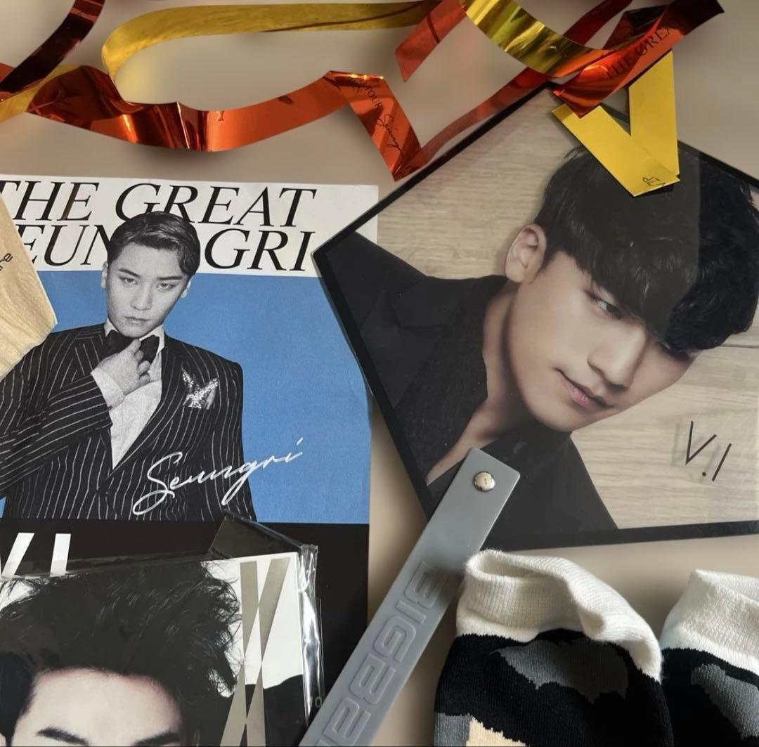 V.I LET'STALKABOUTLOVE BIGBANGＴシャツセットスンリ