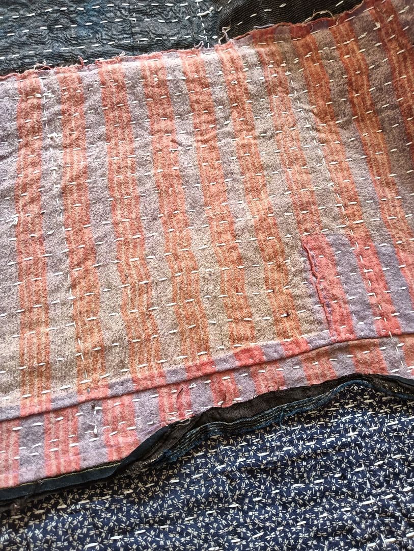 大盤1.7kg　ネル素材　粗刺し子の古布こたつ掛け♪　昭和初期　らんる　襤褸