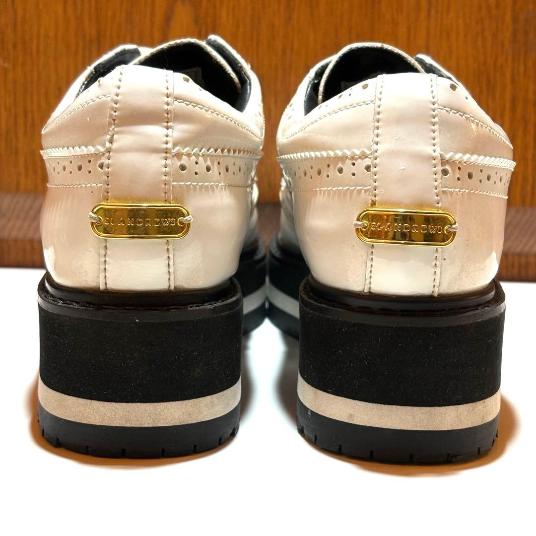 セントアンドリュース エナメル厚底スパイクレスゴルフシューズ24.0（ホワイト）