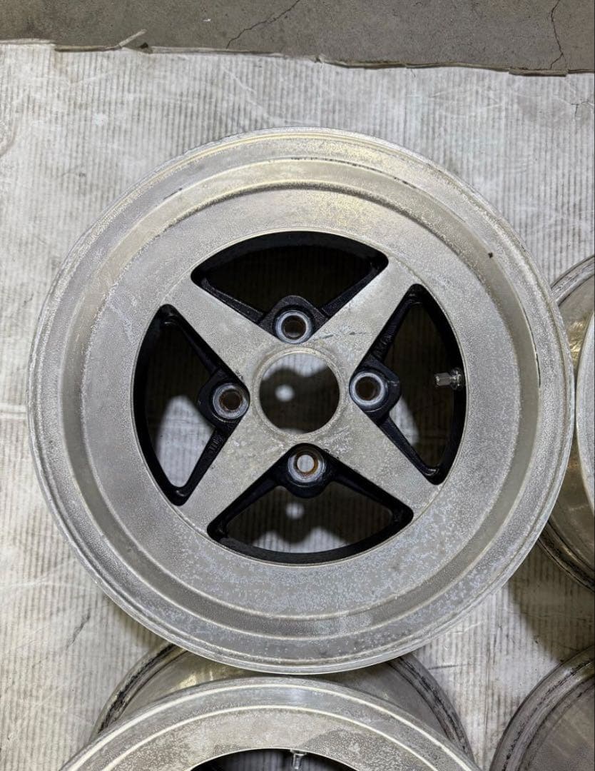 値引き　WORK EQUIＰ 14インチ 6J +12 PCD114.3 4本