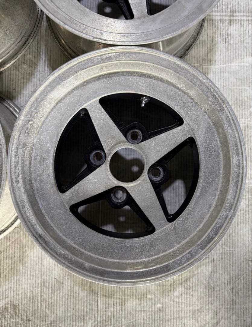 値引き　WORK EQUIＰ 14インチ 6J +12 PCD114.3 4本