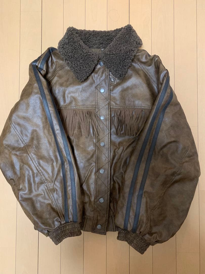 【完売商品】フェイクレザー ボンバージャケット ブラウン　TINA：JOJUN