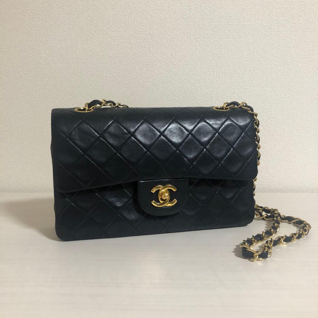 CHANEL マトラッセ　ラムスキン