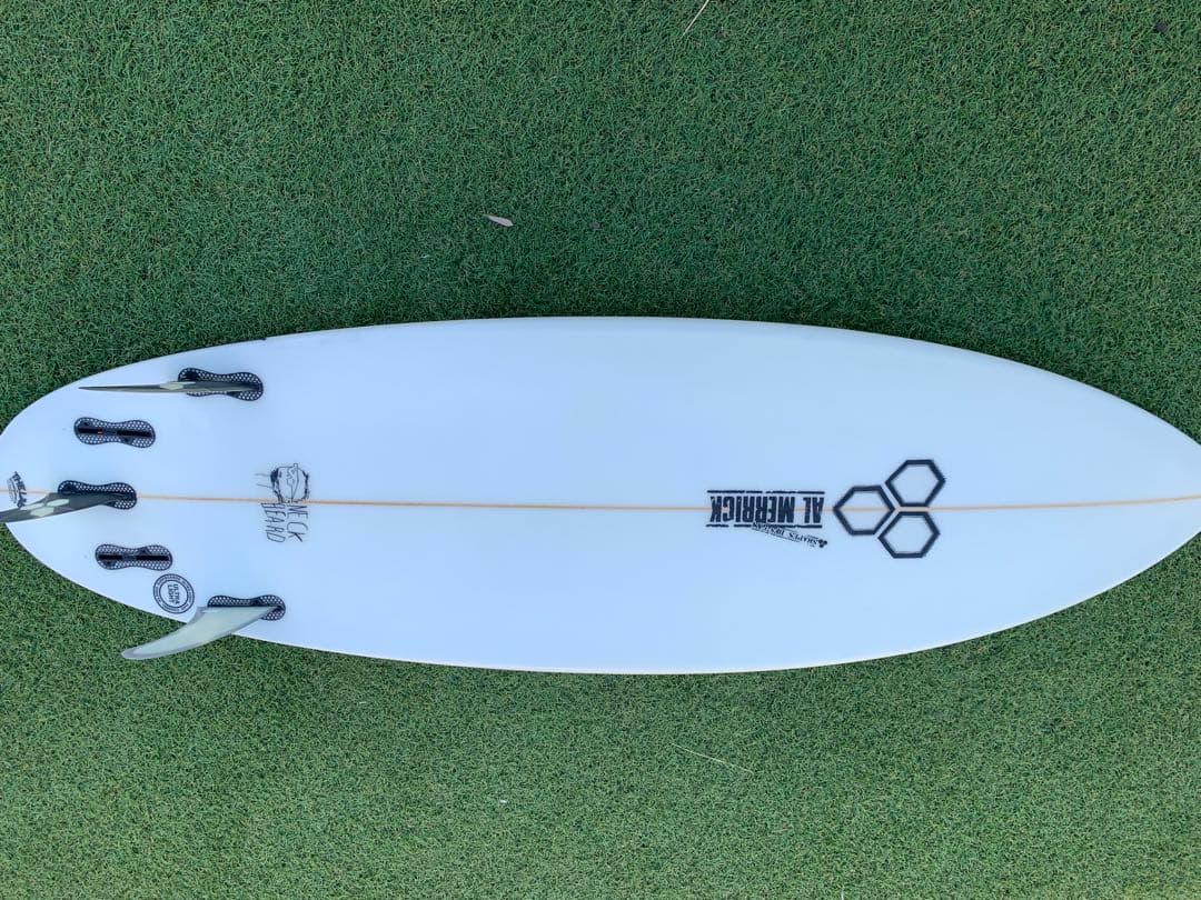 ネックベアードジャパンモデル　5'7