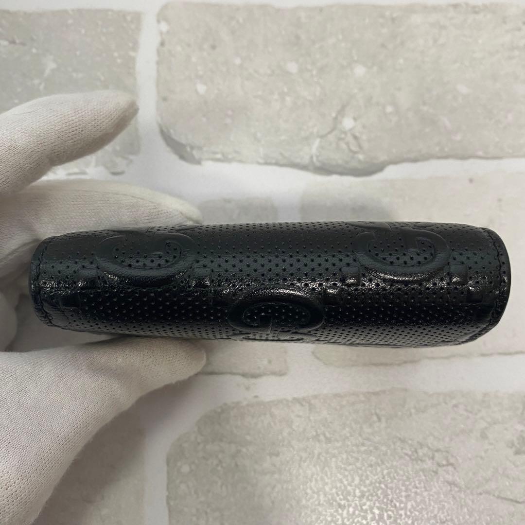 美品⭐︎グッチ　GG柄　エンボス　6連キーケース　キーリング　黒　ビッグロゴ