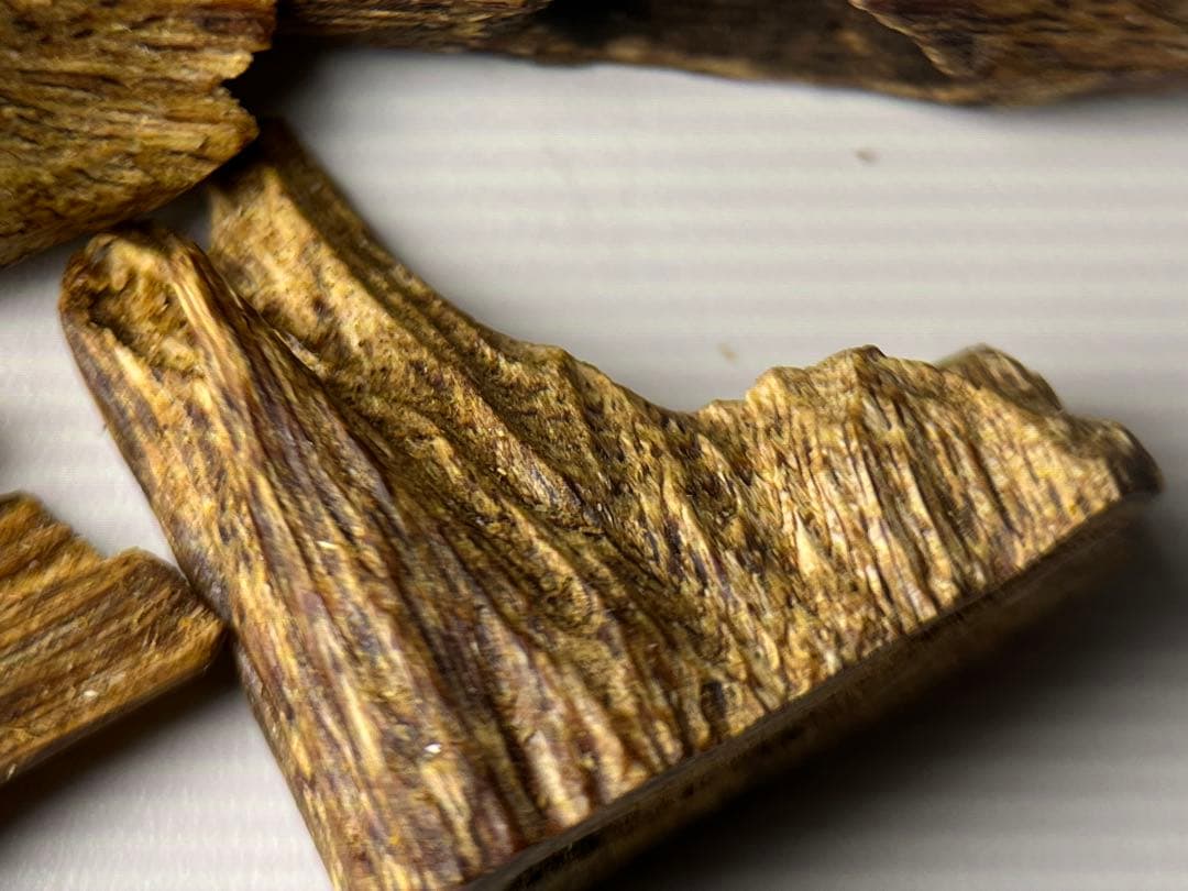 お香 天然沈香 六国五味聞香用 伽羅 香木 3ーSー10.524