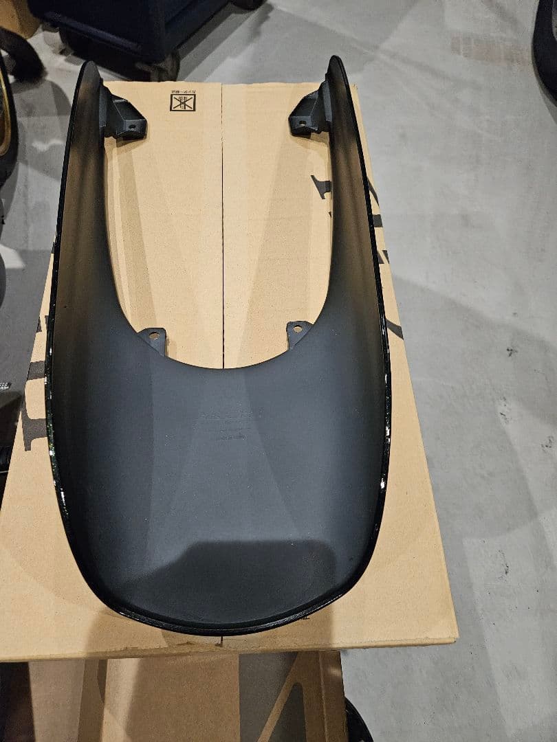 Z900RS ロングテール、イエローボールエディション　アーキ