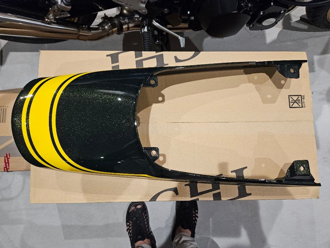 Z900RS ロングテール、イエローボールエディション　アーキ