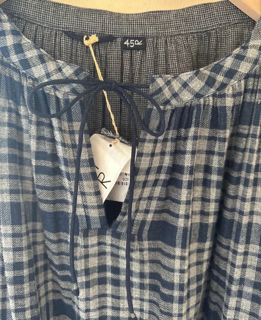 45R ふわふわ二重織のシャーリングドレス（インディゴ）　2025 AW