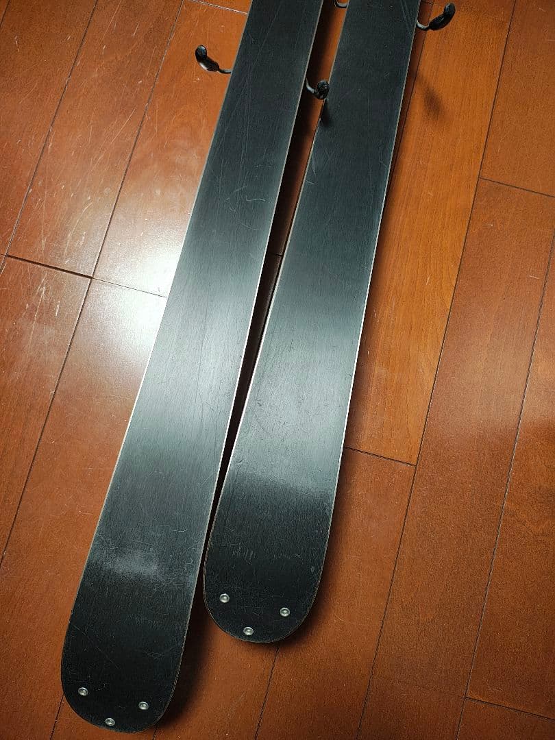 【フリースタイル☆】168cm　SALOMONスキー板♪　ツインチップ！