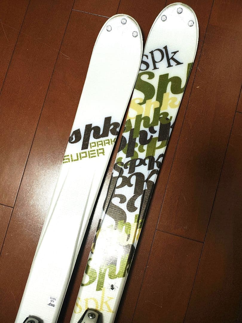 【フリースタイル☆】168cm　SALOMONスキー板♪　ツインチップ！