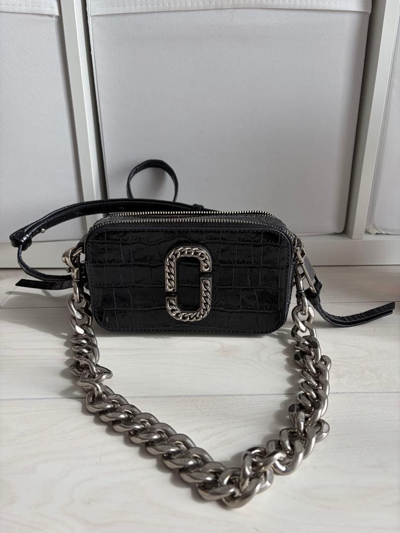 THE MARC JACOBS ブラックショルダーバッグ