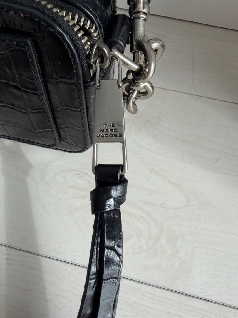 THE MARC JACOBS ブラックショルダーバッグ