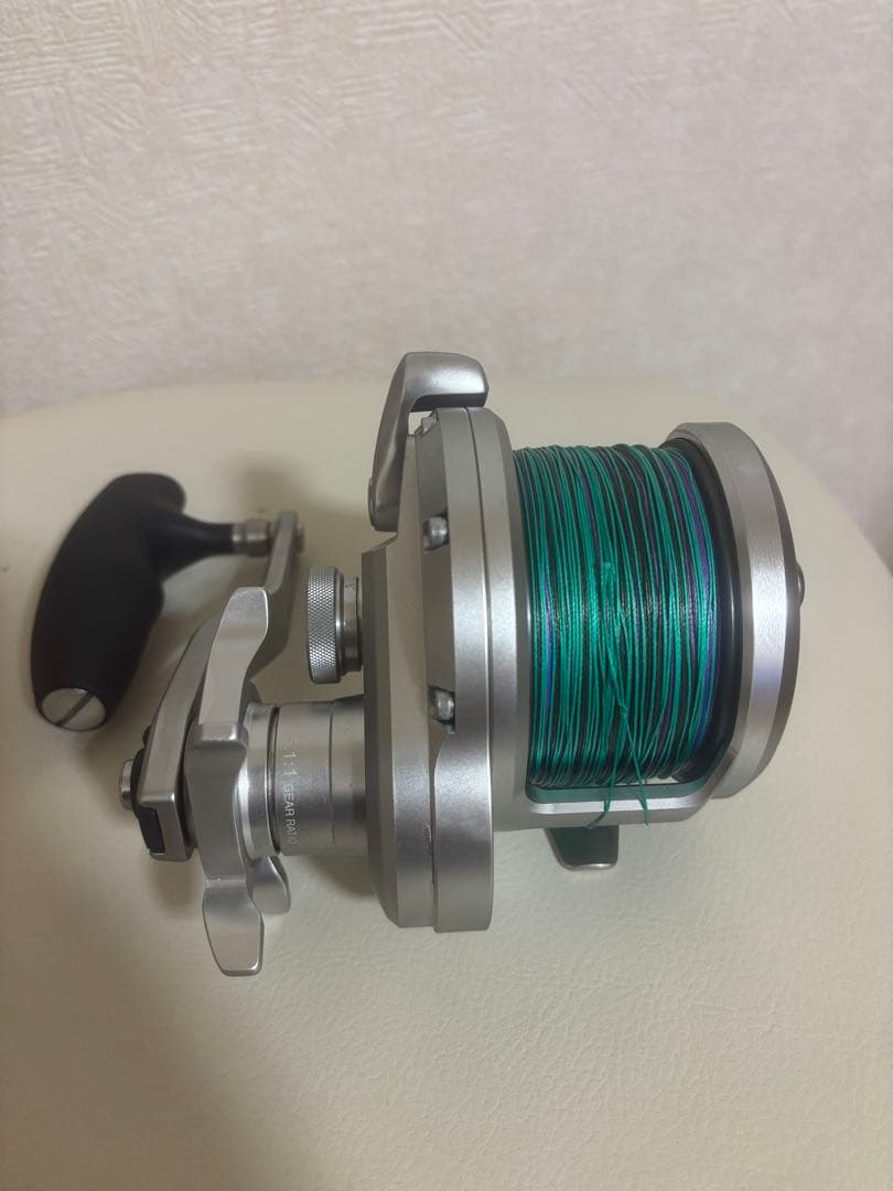 リール SHIMANO OCEA JIGGER 4000HG