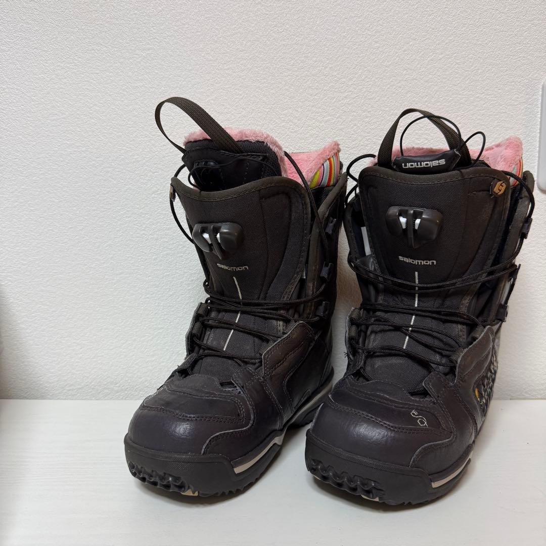 即発送 SALOMON レディース スノーボードブーツ 23cm ブラウン ボア