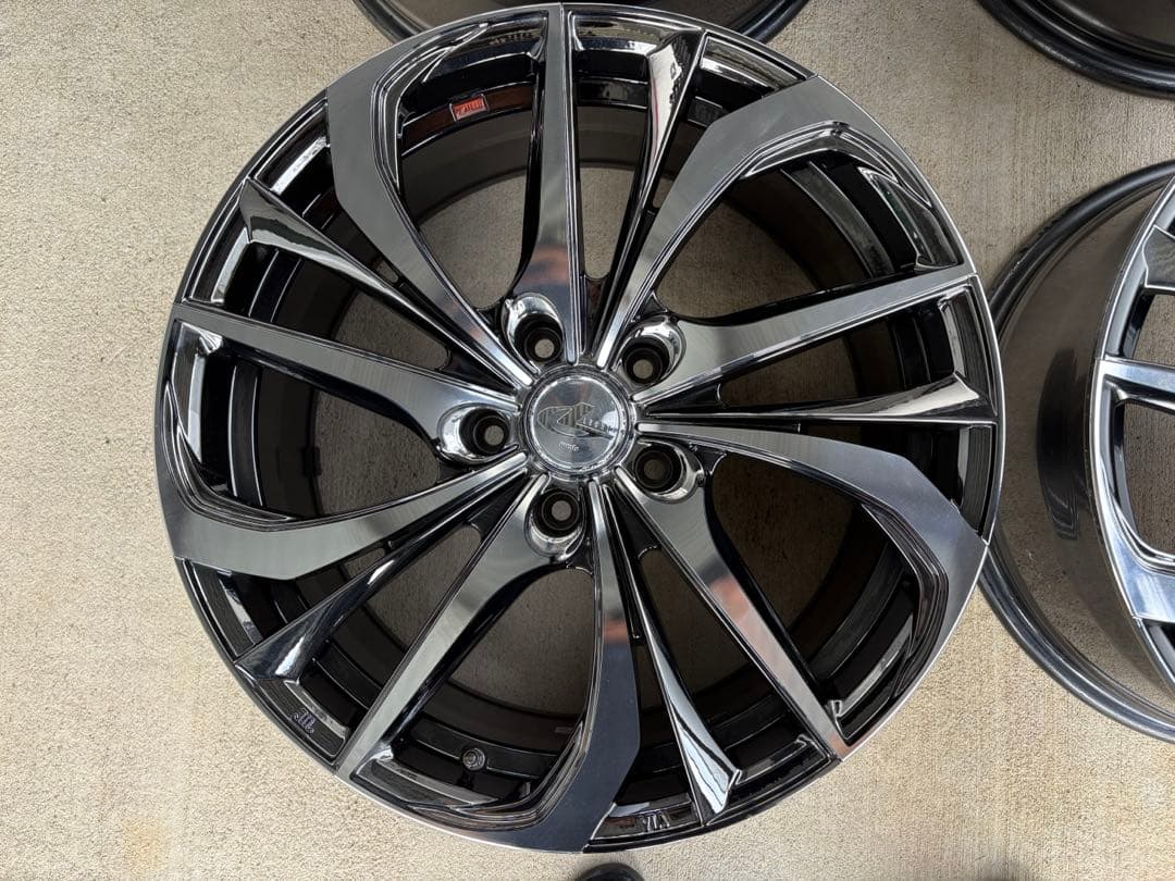 ウェッズ（WEDS）レオニスTE 18インチ ホイール2本　その1