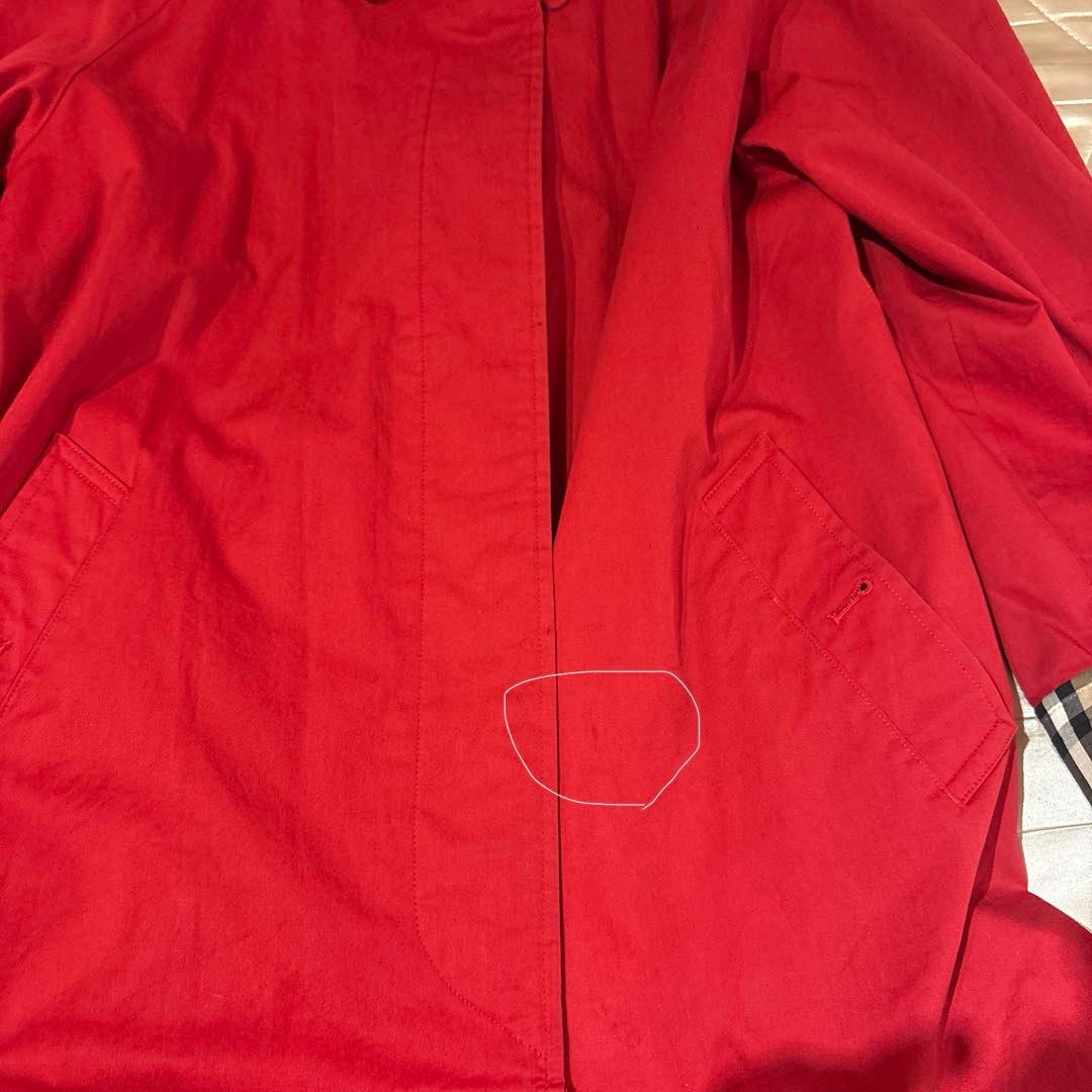 レッド トレンチコート バーバリーチェック