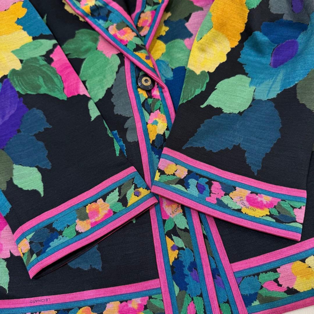 希少✨レオナール✨シルク100%花柄テーラードジャケット（M）ブラック　肩パット