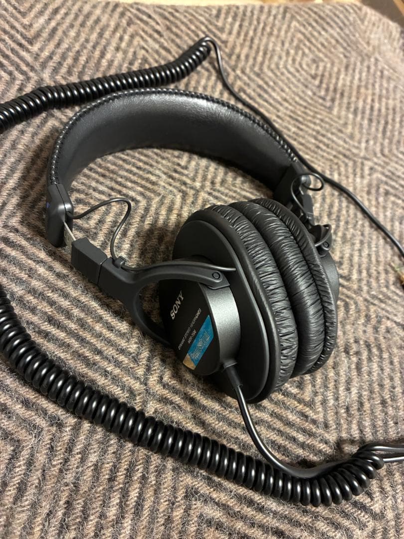 SONY ( ソニー ) / MDR-7506 定番スタジオモニターヘッドホン