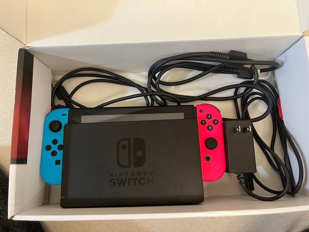 ニンテンドーswitch プロコン2つ付き