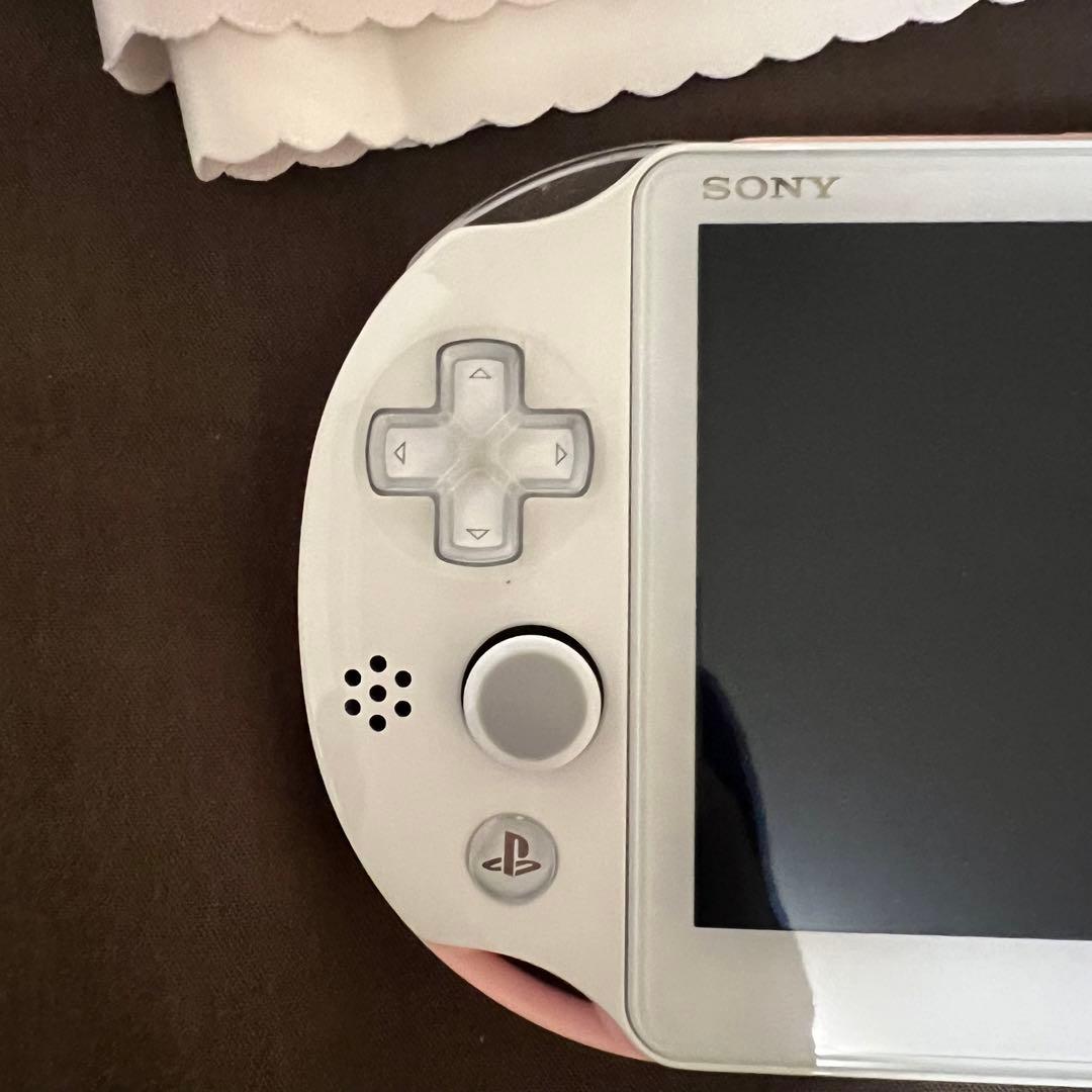 PlayStationVITA　本体　 PCH-2000 マーキュリーデュオ