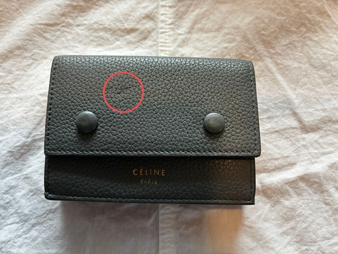 美品⭐️CELINE スモールトリフォールドウォレット 三つ折財布 ボタン交換有