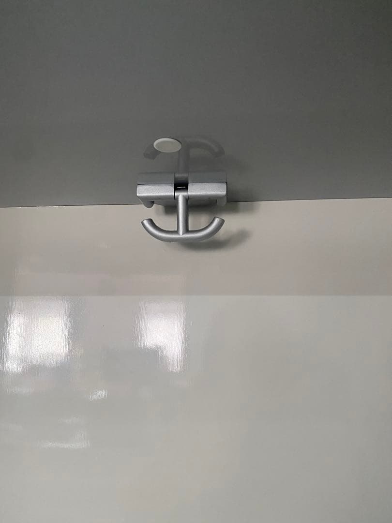 1/25までの出品です。綾野製作所　ホワイトキッチンカウンター スライド扉付き