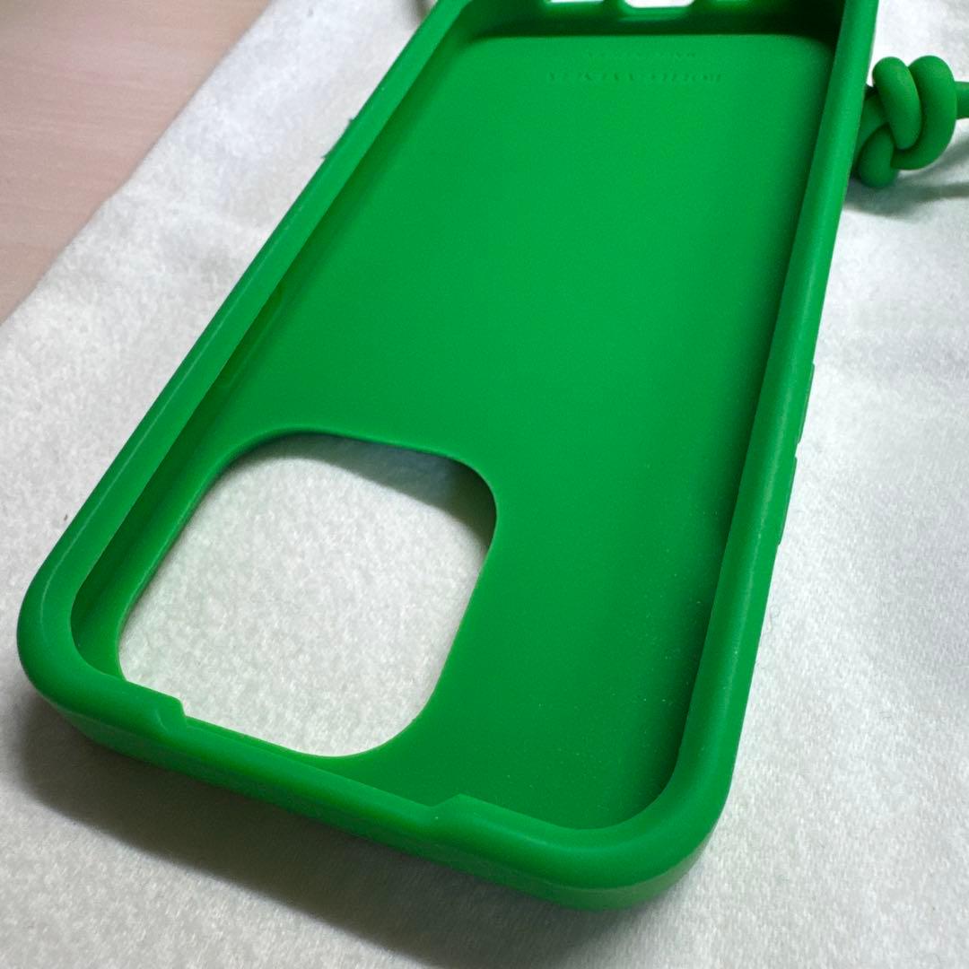 iPhone14pro シリコン　ケース　カバー ボッテガヴェネタ