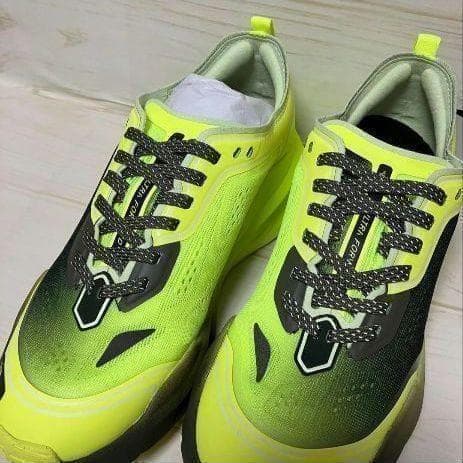 ザノースフェイス】 ランニングシューズ Ultra Forward 24cm