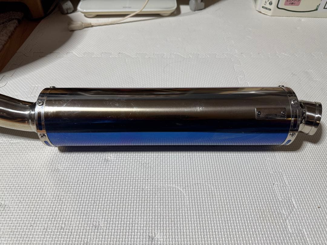 ヨシムラ Slip-Onサイクロン チタンブルーカバー NC42