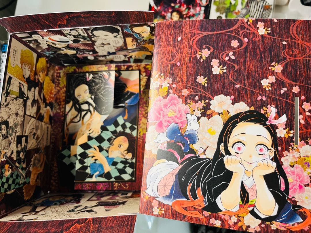 鬼滅の刃全巻＋10巻豪華BOX特典＋煉獄零巻＋ファンブック＋吾峠呼世晴短編集