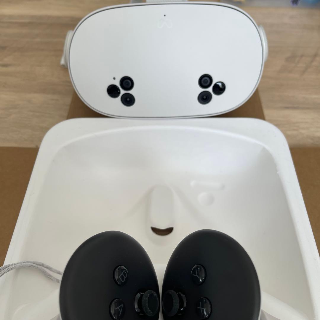 その他  Quest 3S 128GB + Elite Strap
