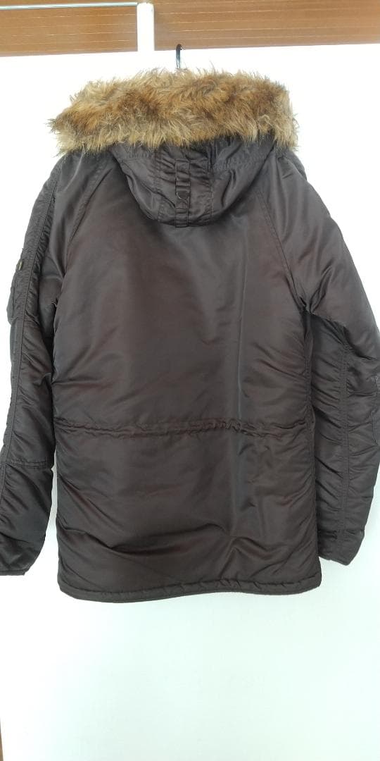 MZ　ALPHA INDUSTRIES N3B Mサイズ　希少ブラウンです