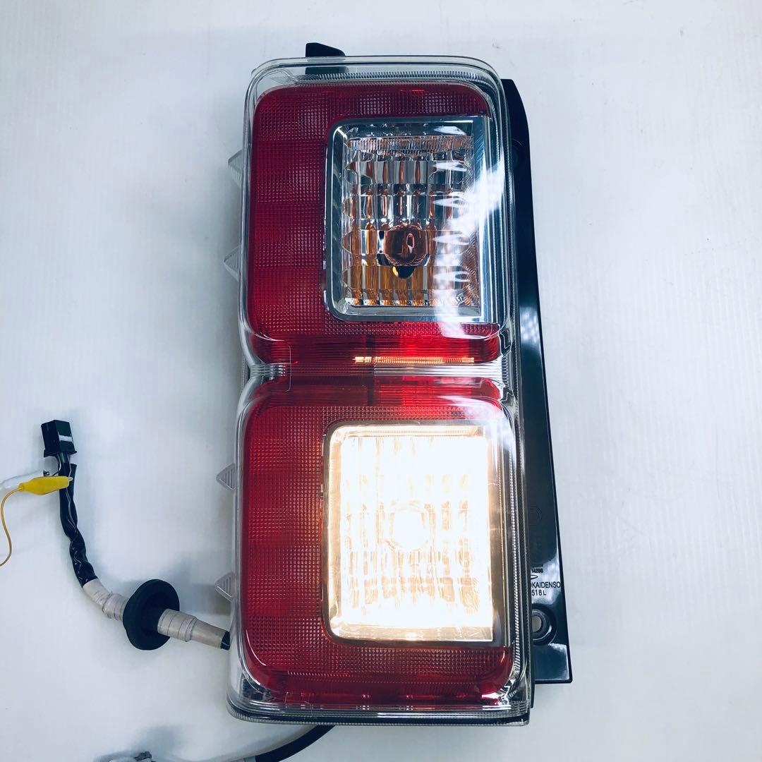 【即納】ウェイク　LA700　LA710　左テールランプ　点灯OK　ピクシスメガ