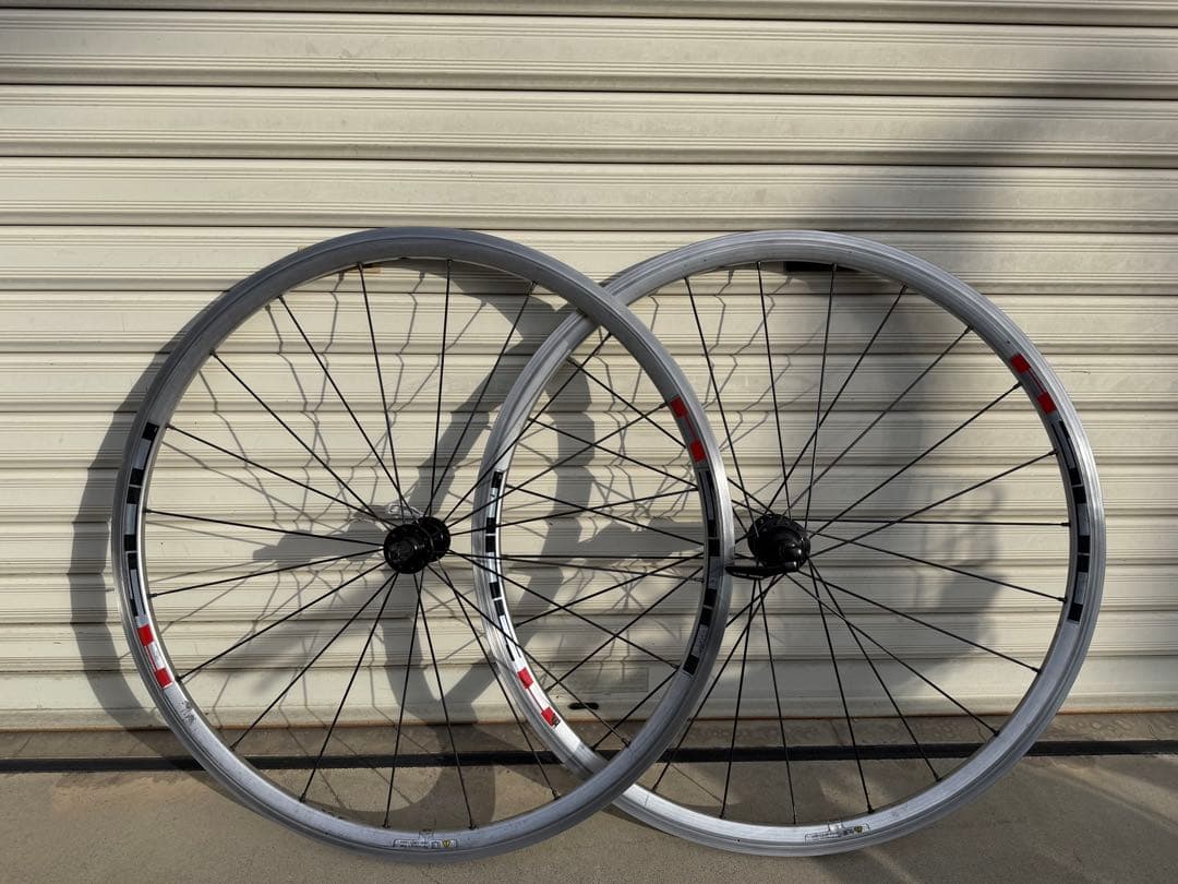 SHIMANO シマノWH-R501-30 シルバークリンチャーエアロスポーク