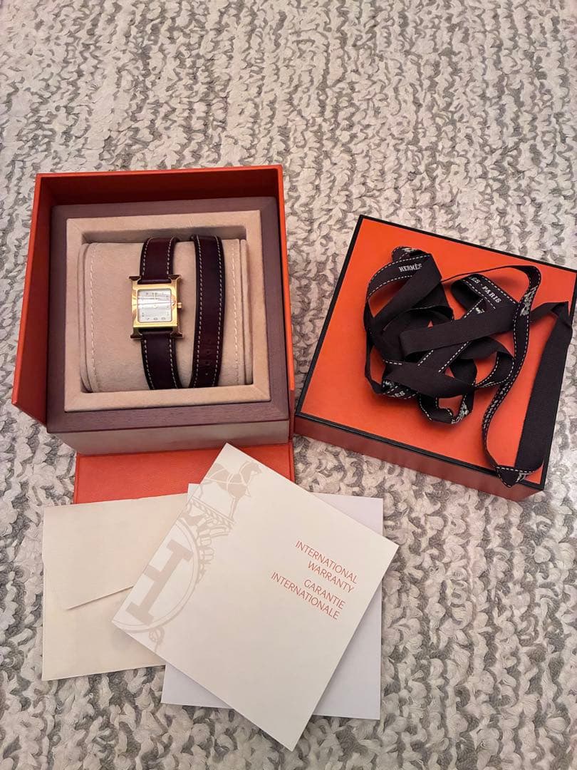 HERMES エルメス Hウォッチ 新型文字盤HH1.201ドゥブルトゥール