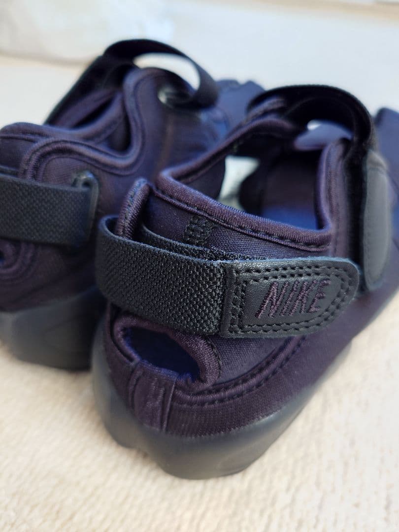 NIKE　エアリフト　24cm