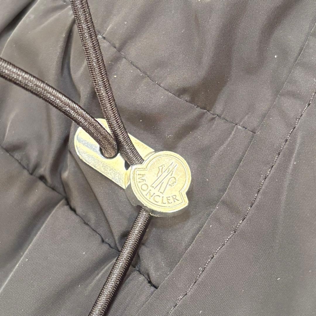 【美品】モンクレール マラカイト GIUBBOTTO フード付 スプリングコート