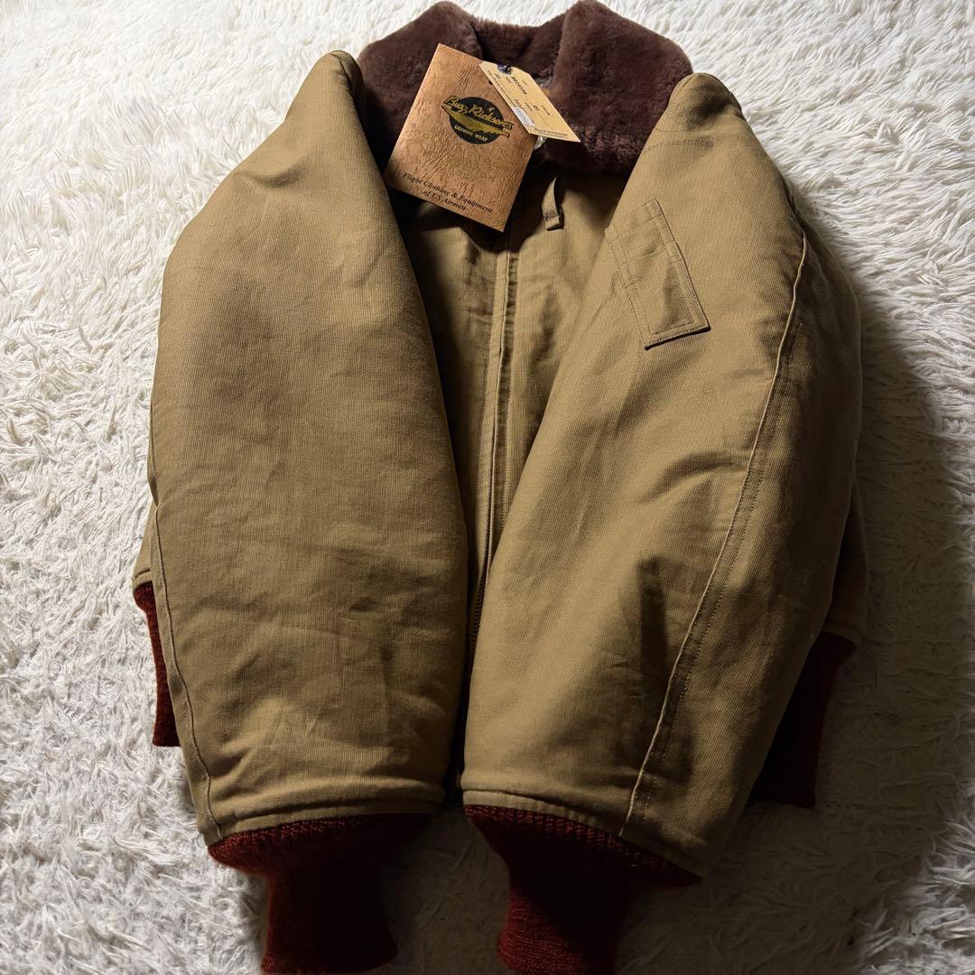 未使用級■バズリクソンズ　フライトジャケット　B-15 襟ボア　赤リブ　38