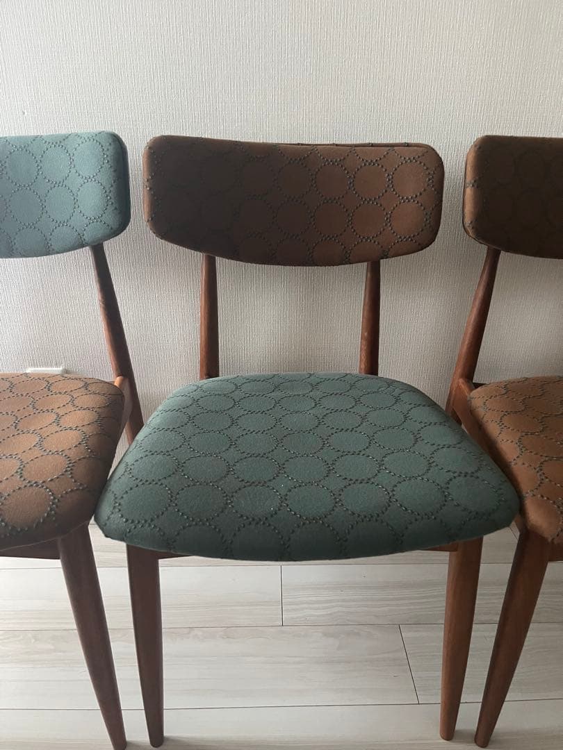 ダイニングチェア HIRO