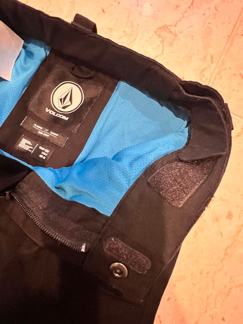 Volcom 子ども用 スノーボードウェア 赤/青