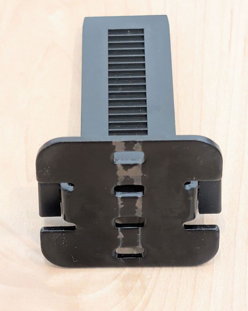 【美品】車載リアモニター　14インチ　ドン・キホーテ　PJCM-MC140