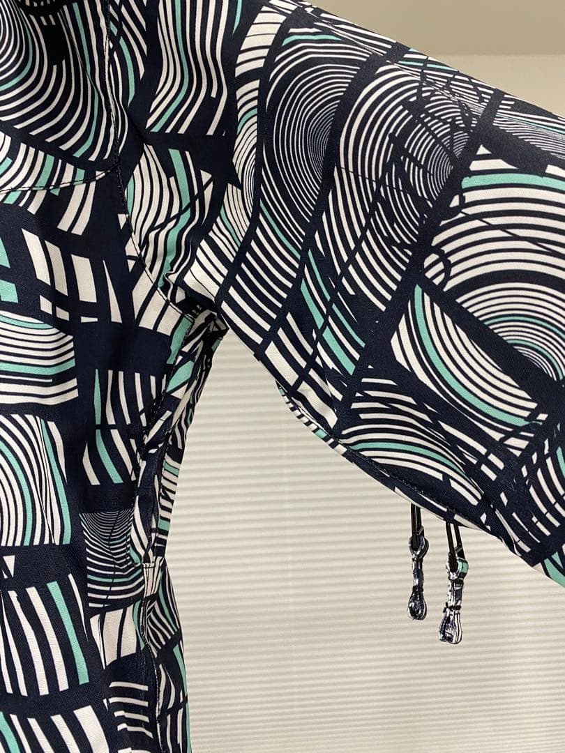 SCAPE レディース　スノボウェア　Mサイズ