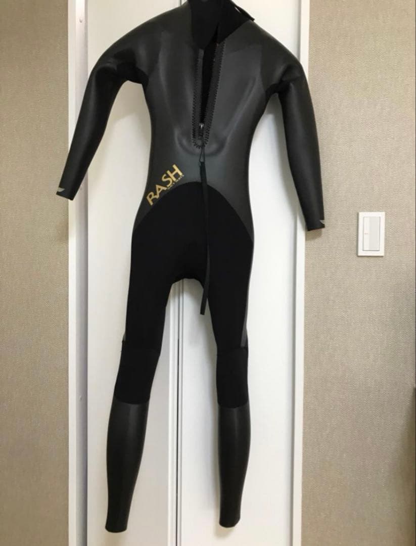 未使用に近い RASH ラッシュ ドライウェットスーツ フルスーツ 冬仕様