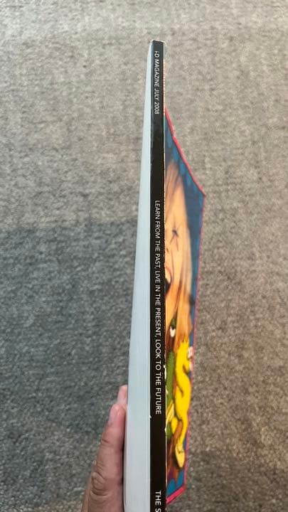 KAWS カウズ i-D magazine 289 fake 2008年