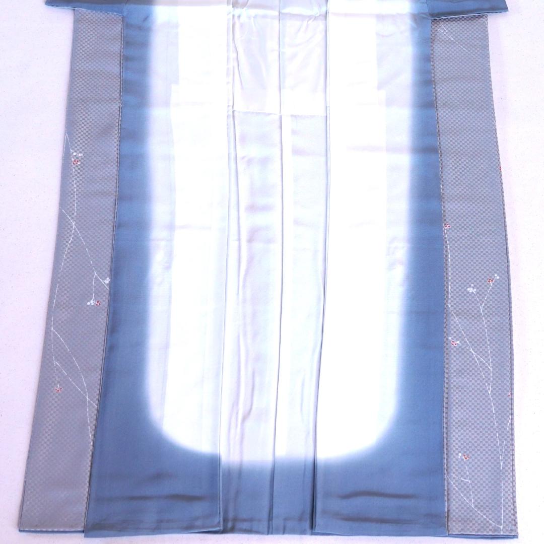 アイスブルーのすっきりとしたお召　市川純一郎　正絹